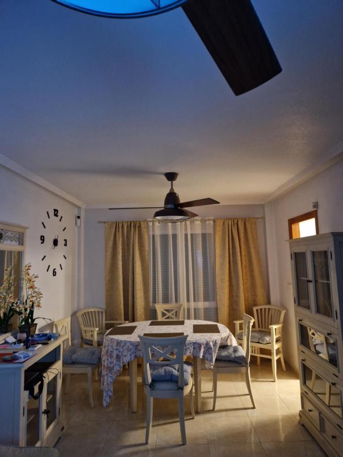 Magnifico Chalet Adosado En Torrevieja, Alicante. Exterior foto